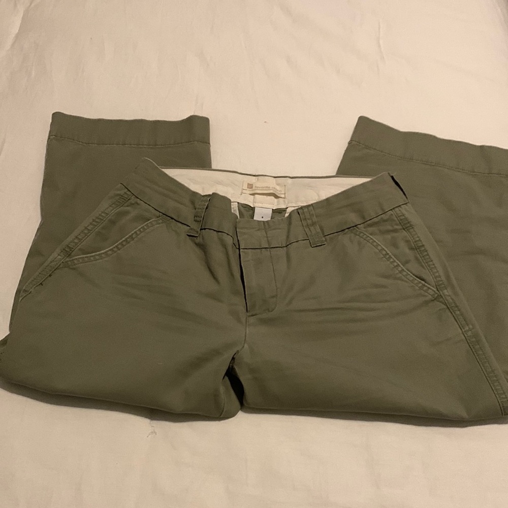 Olive Green Chino Cropped pants